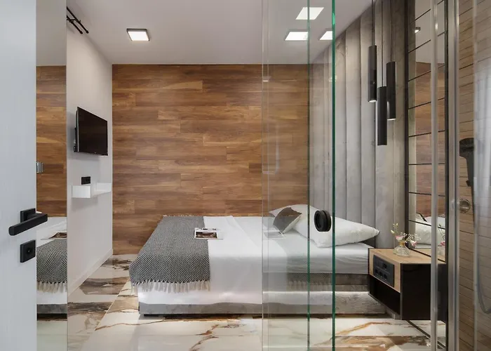 Deck 1, Deck 2, Deck 3 Daire